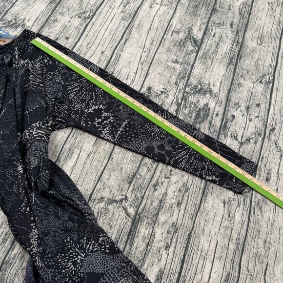 Coolibar UPF 50+ Women’s Tunic Top Black Floral Print Size XXL NWT - Picture 11 of 12